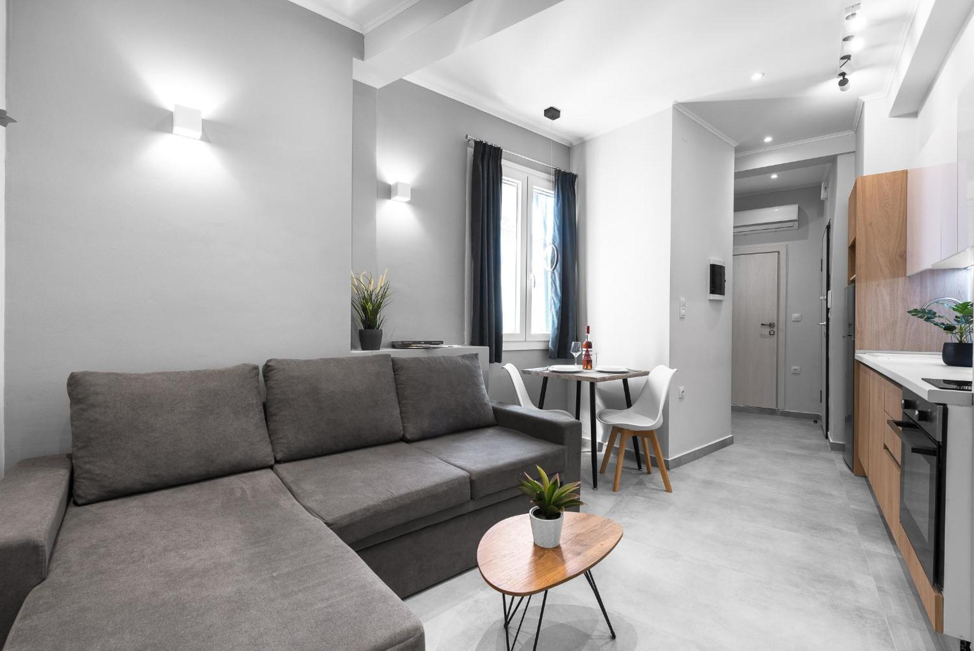 Upper Floor, The Luxury Suites سالونيك المظهر الخارجي الصورة